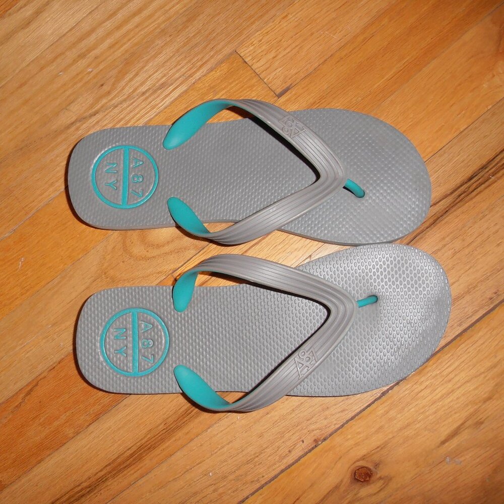 Mens Aeropostale Flip Flops~Size 9/10~